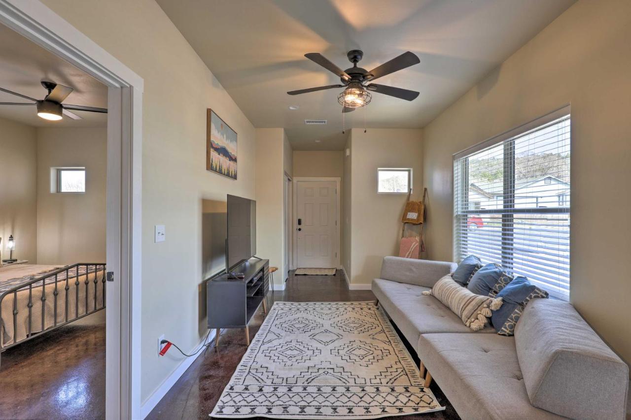 Modern Retreat 3 Blocks To Dtwn Williams And Rte 66ヴィラ エクステリア 写真