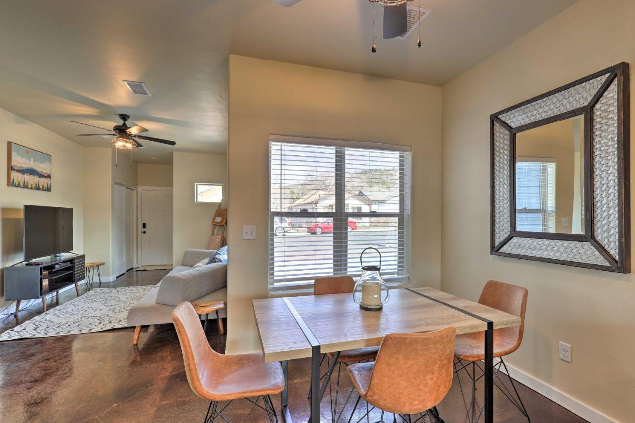 Modern Retreat 3 Blocks To Dtwn Williams And Rte 66ヴィラ エクステリア 写真